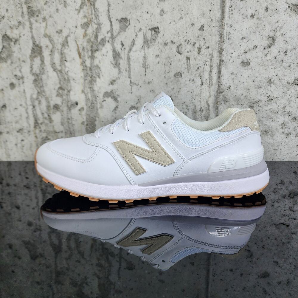 MSRP $159 New Balance Golf 574 Greens v2 Men's Size 9.5 White Golf Shoes New